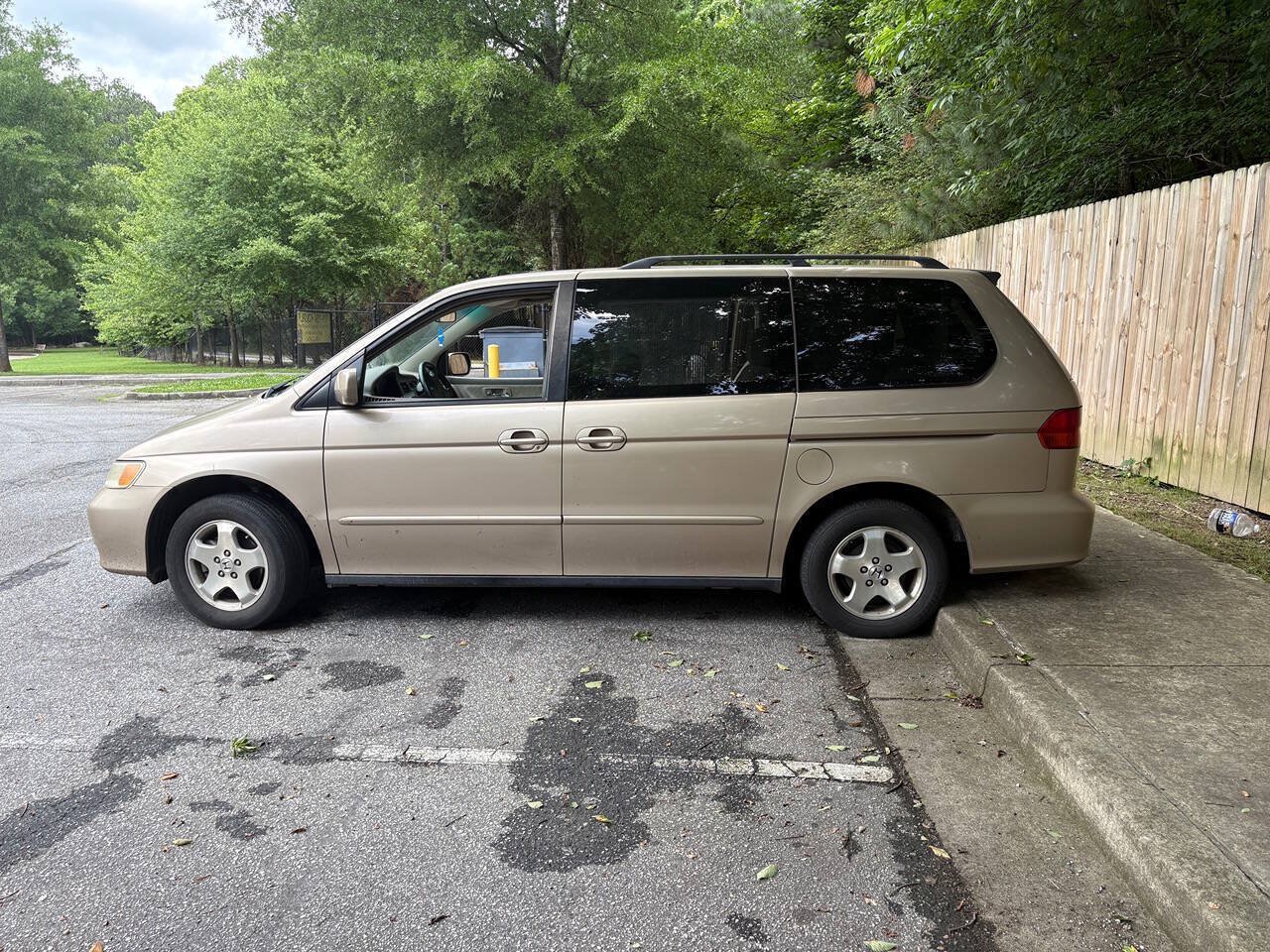 Used 2001 Honda Odyssey EX image 3