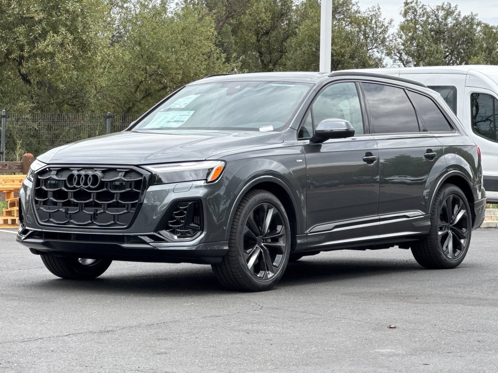 New 2026 Audi Q7 Premium Plus
