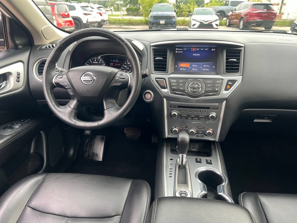 Used 2019 Nissan Pathfinder SL w/ SL Premium Package AWD/4WD image 19