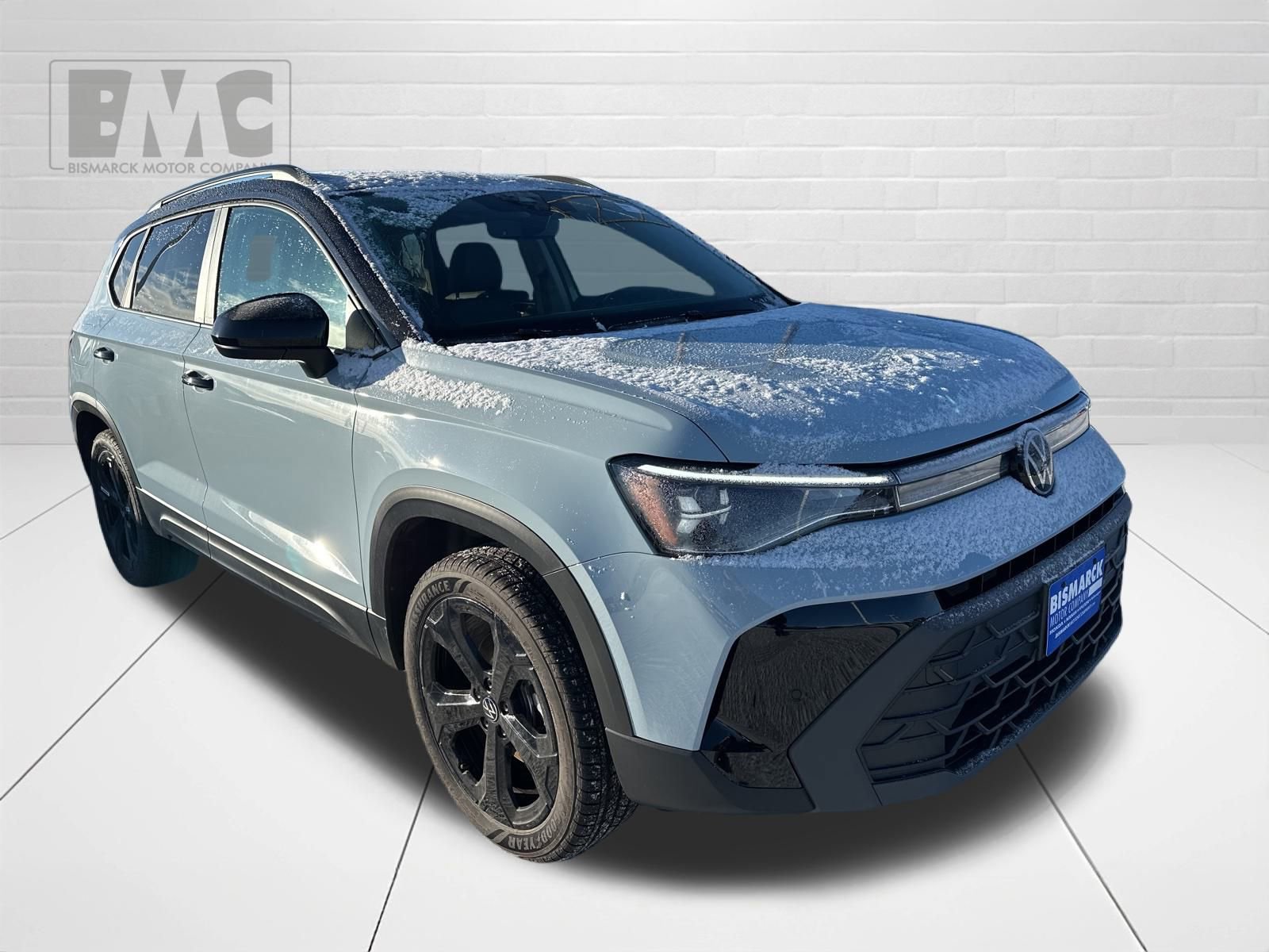 New 2026 Volkswagen Taos SE image 6