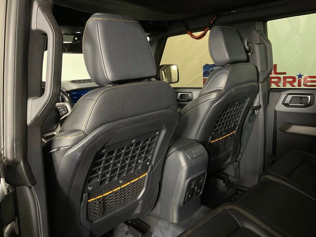 Used 2022 Ford Bronco Badlands image 14