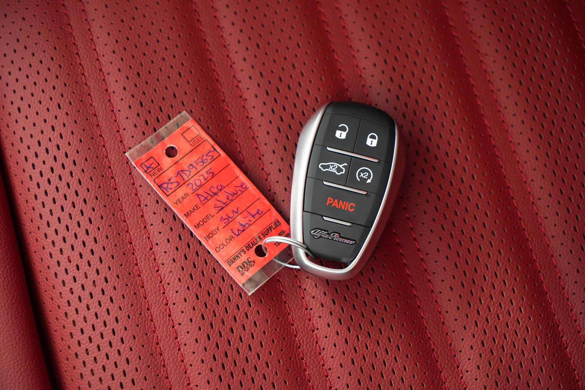 New 2025 Alfa Romeo Stelvio Sprint image 35