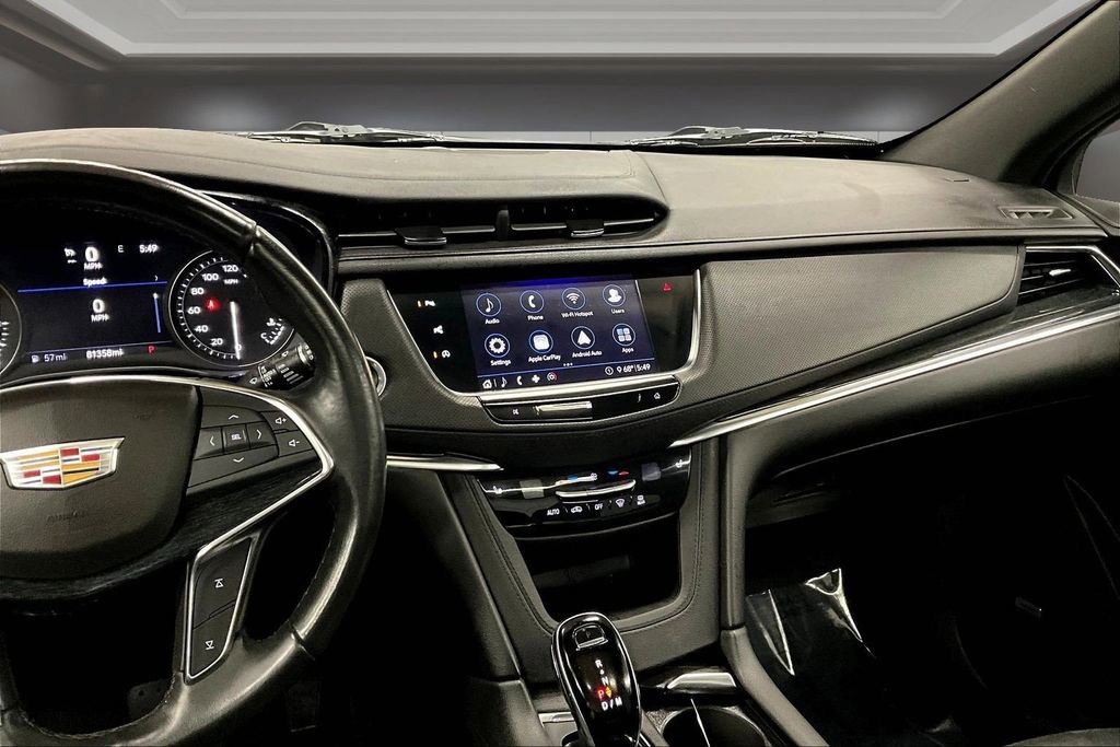 Used 2020 Cadillac XT5 Premium Luxury FWD image 9