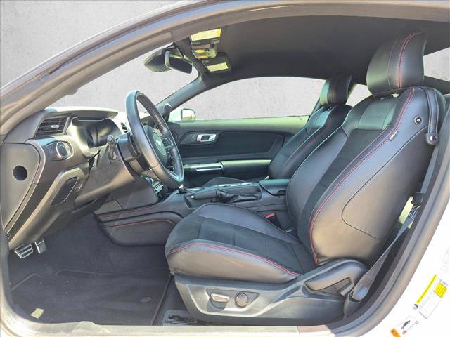 Used 2022 Ford Mustang GT Premium w/ Equipment Group 401A RWD image 18