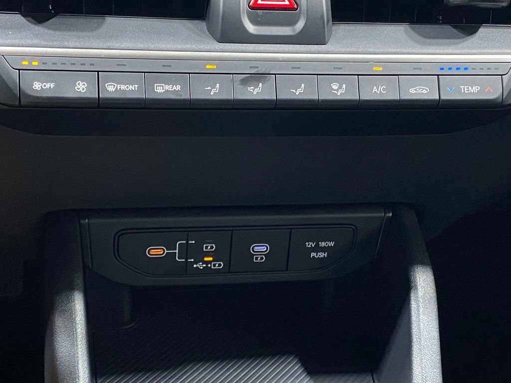 New 2026 Kia K4 FWD image 31