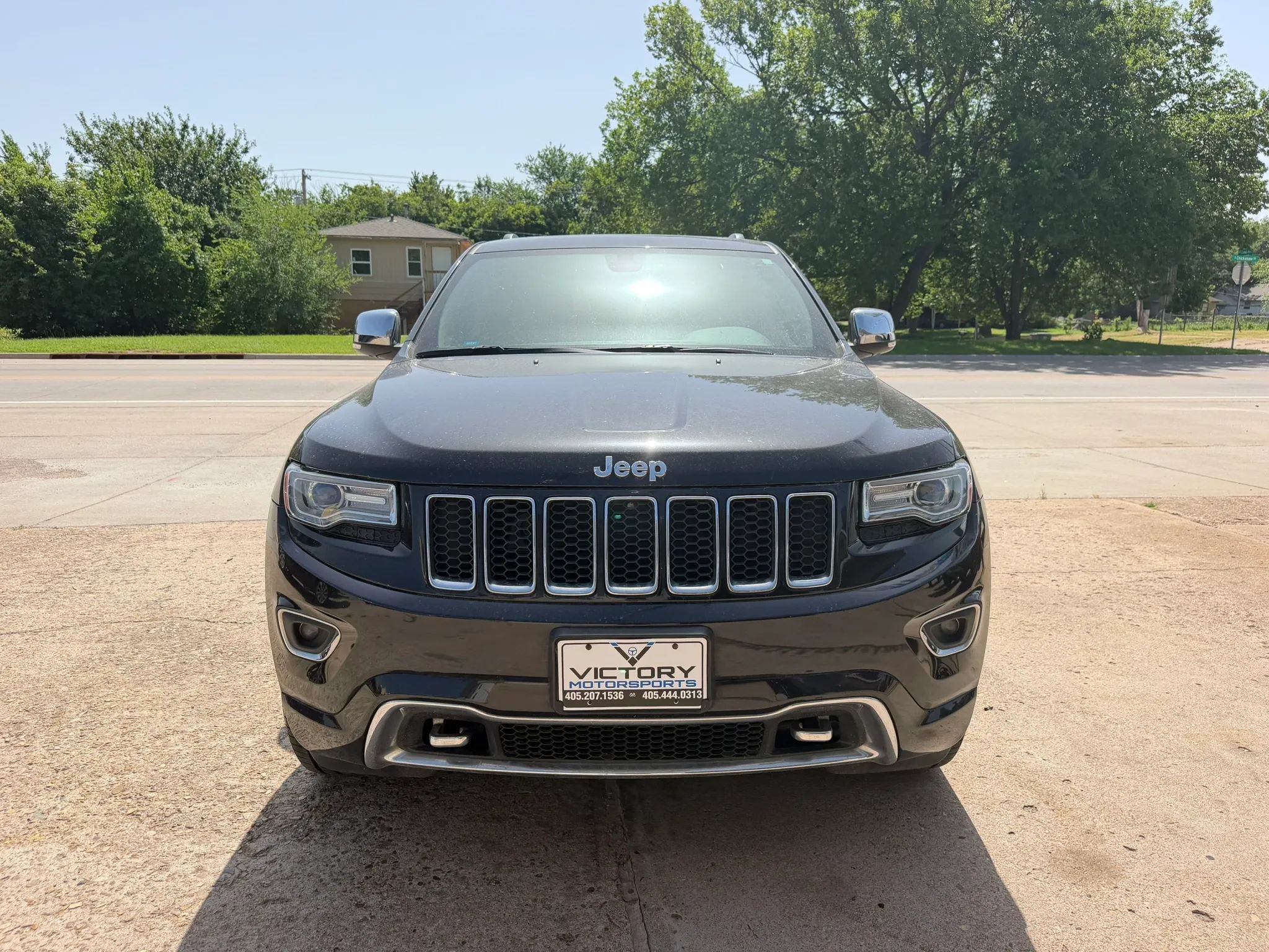 Used 2014 Jeep Grand Cherokee Overland AWD/4WD image 7