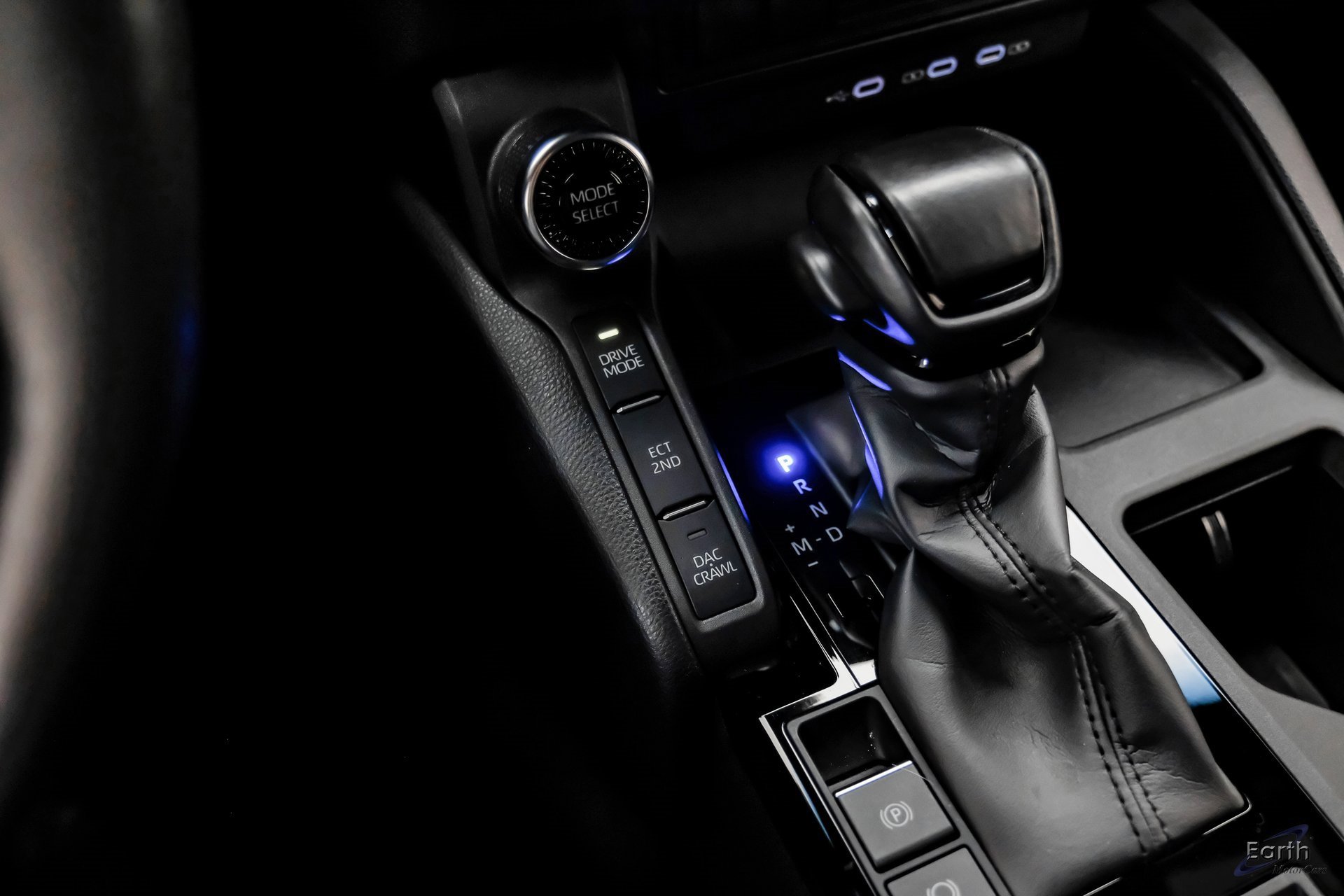 Used 2024 Toyota Land Cruiser image 55