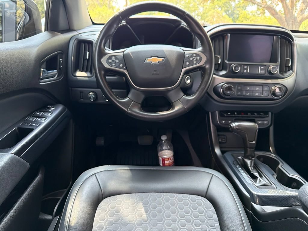 Used 2020 Chevrolet Colorado Z71 w/ Z71 Midnight Edition AWD/4WD image 18