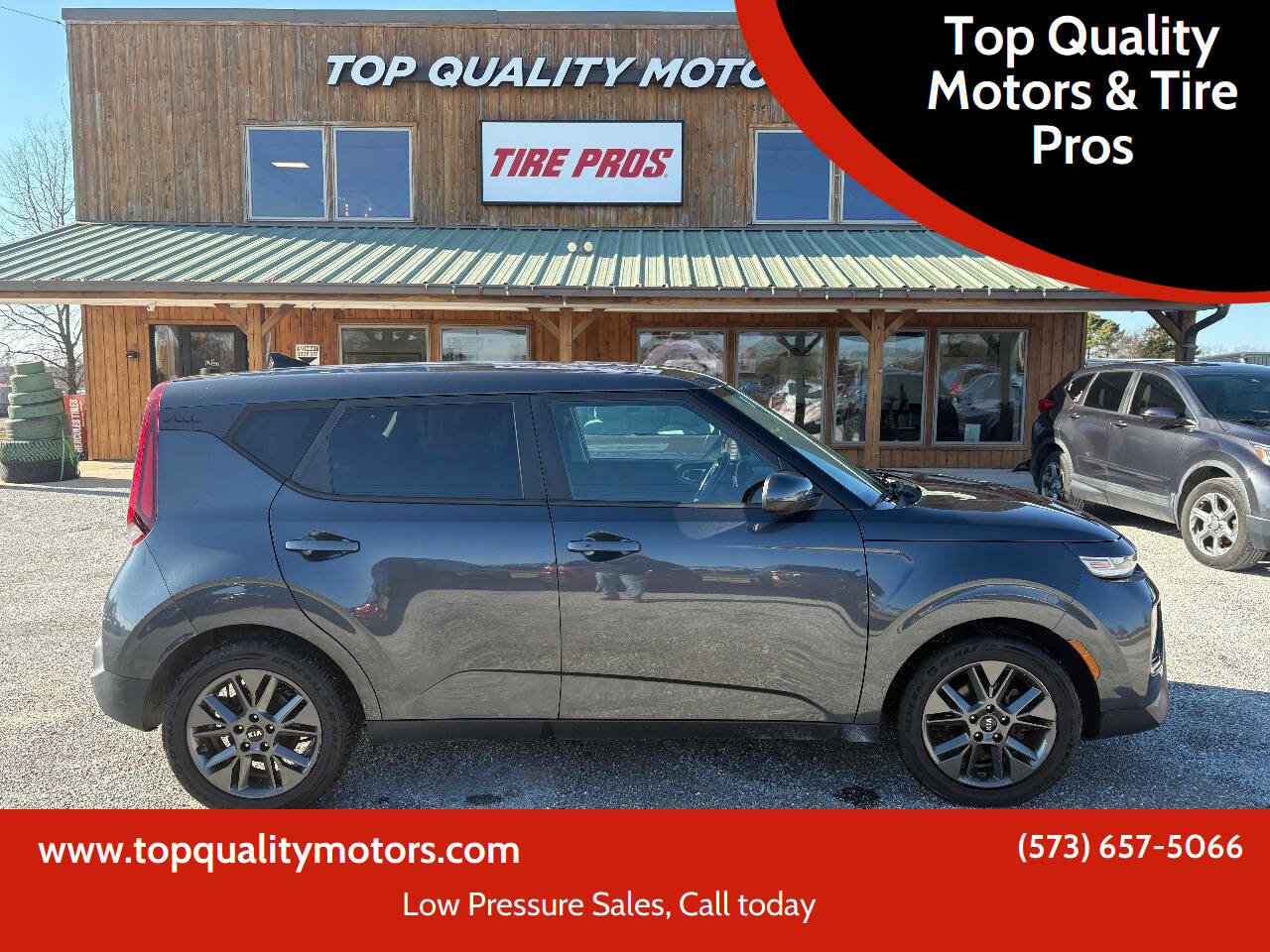 Used 2020 Kia Soul EX image 1