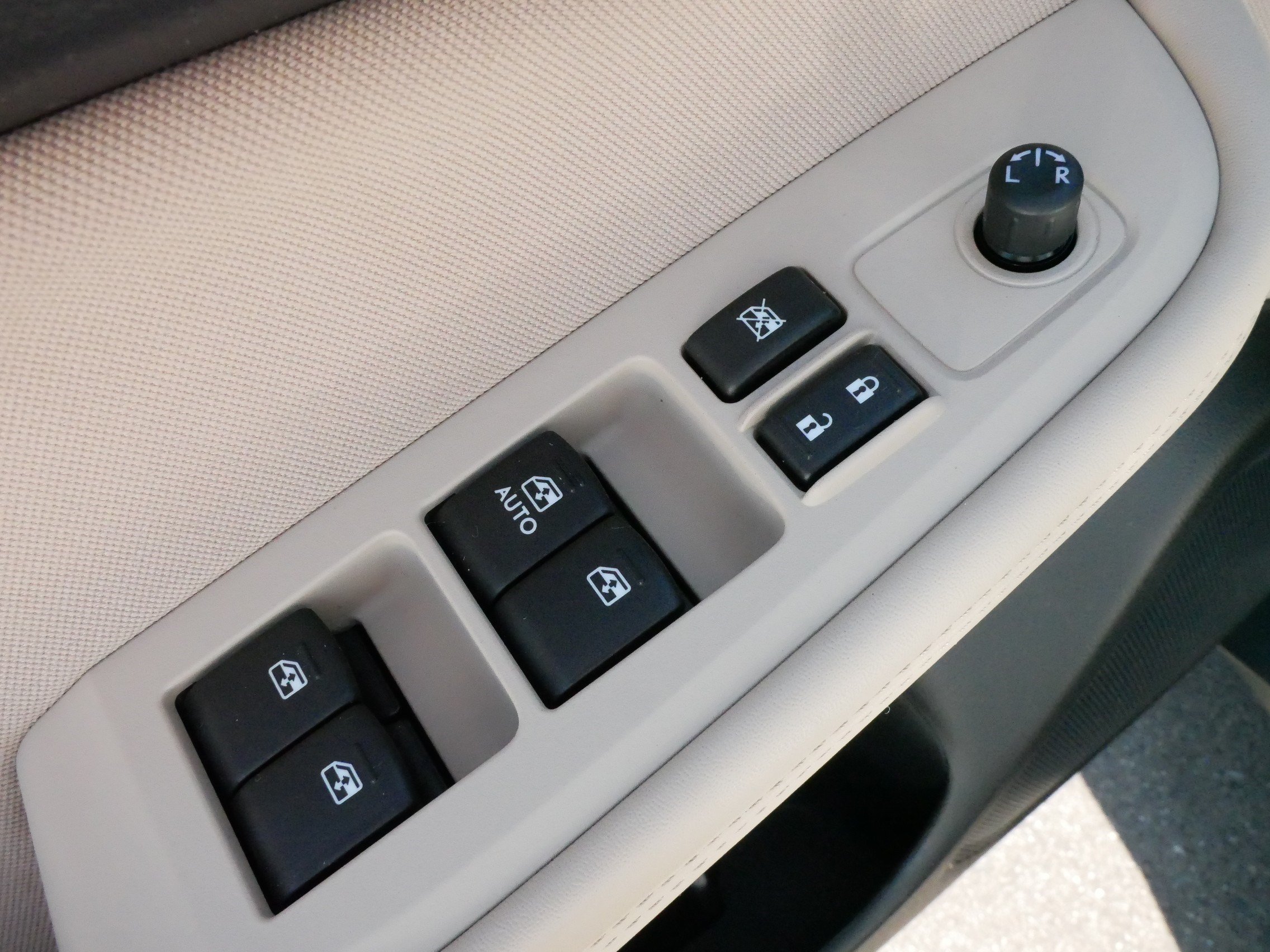 Used 2015 Subaru Outback 2.5i AWD/4WD image 19