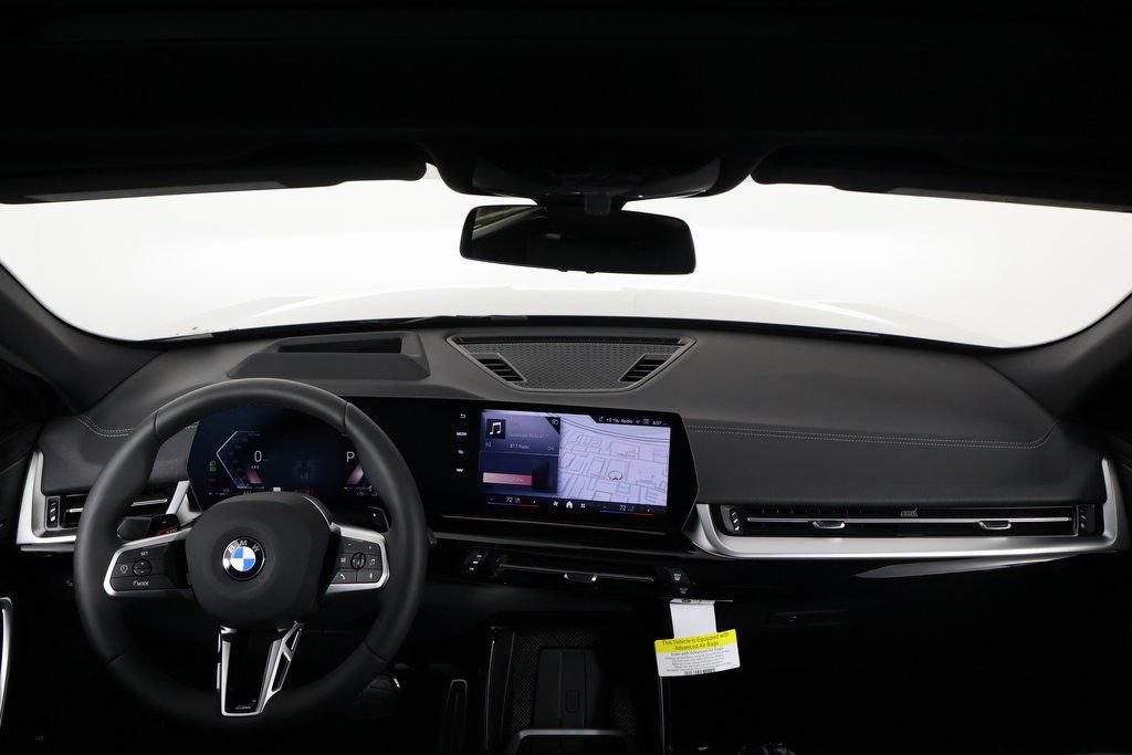 New 2026 BMW X2 xDrive28i w/ Technology Package AWD/4WD image 4