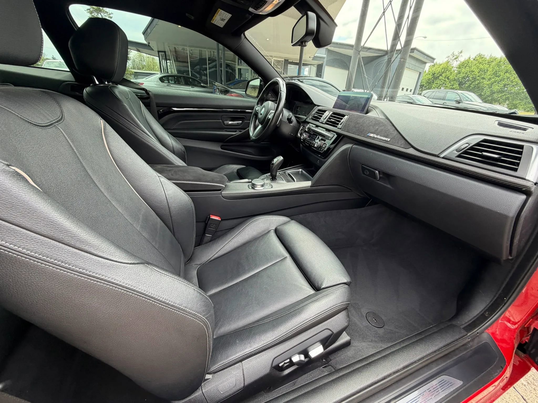 Used 2019 BMW 440i xDrive Coupe w/ M Sport Package AWD/4WD image 19