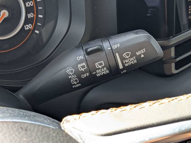 Used 2025 Jeep Wrangler Unlimited Sahara AWD/4WD image 25