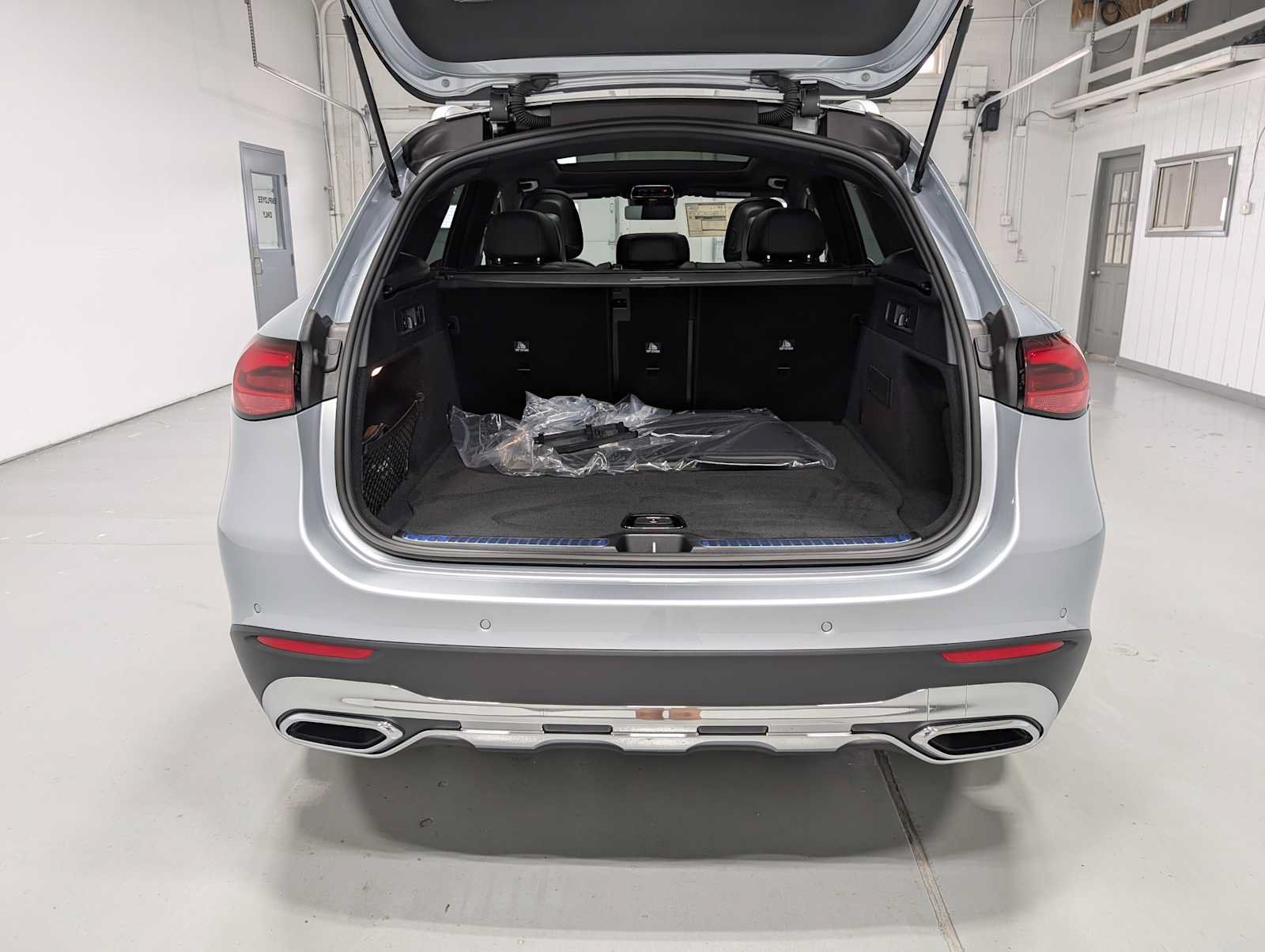 New 2026 Mercedes-Benz GLC 300 4MATIC image 21