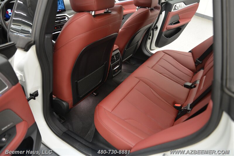 Used 2023 BMW i4 eDrive35 w/ Premium Package RWD image 31