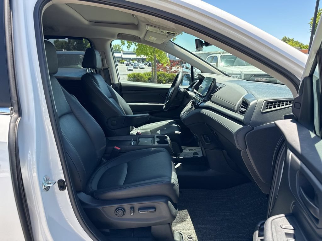 Used 2025 Honda Odyssey EX-L image 15