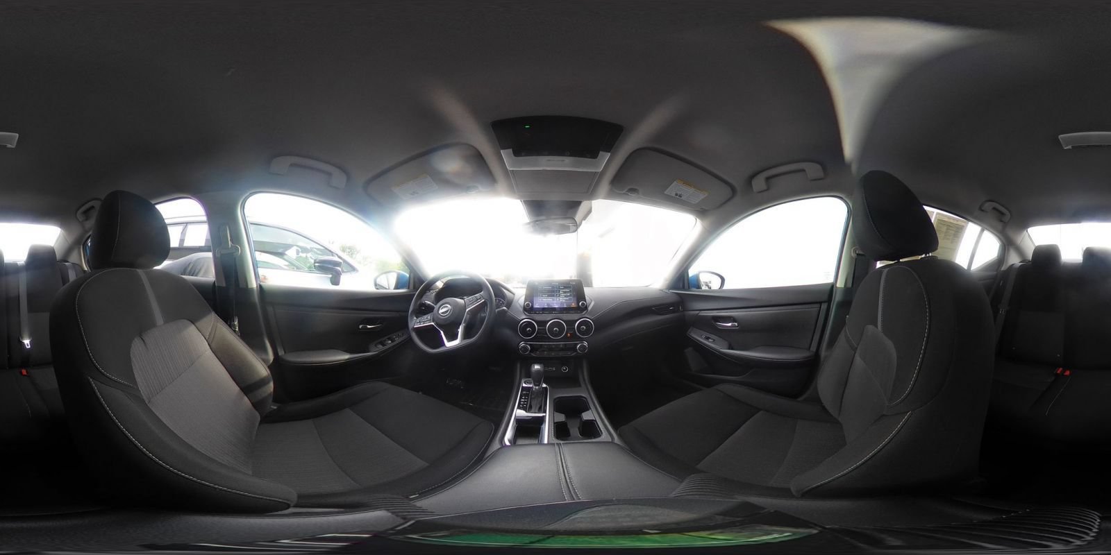Used 2025 Nissan Sentra SV FWD image 40