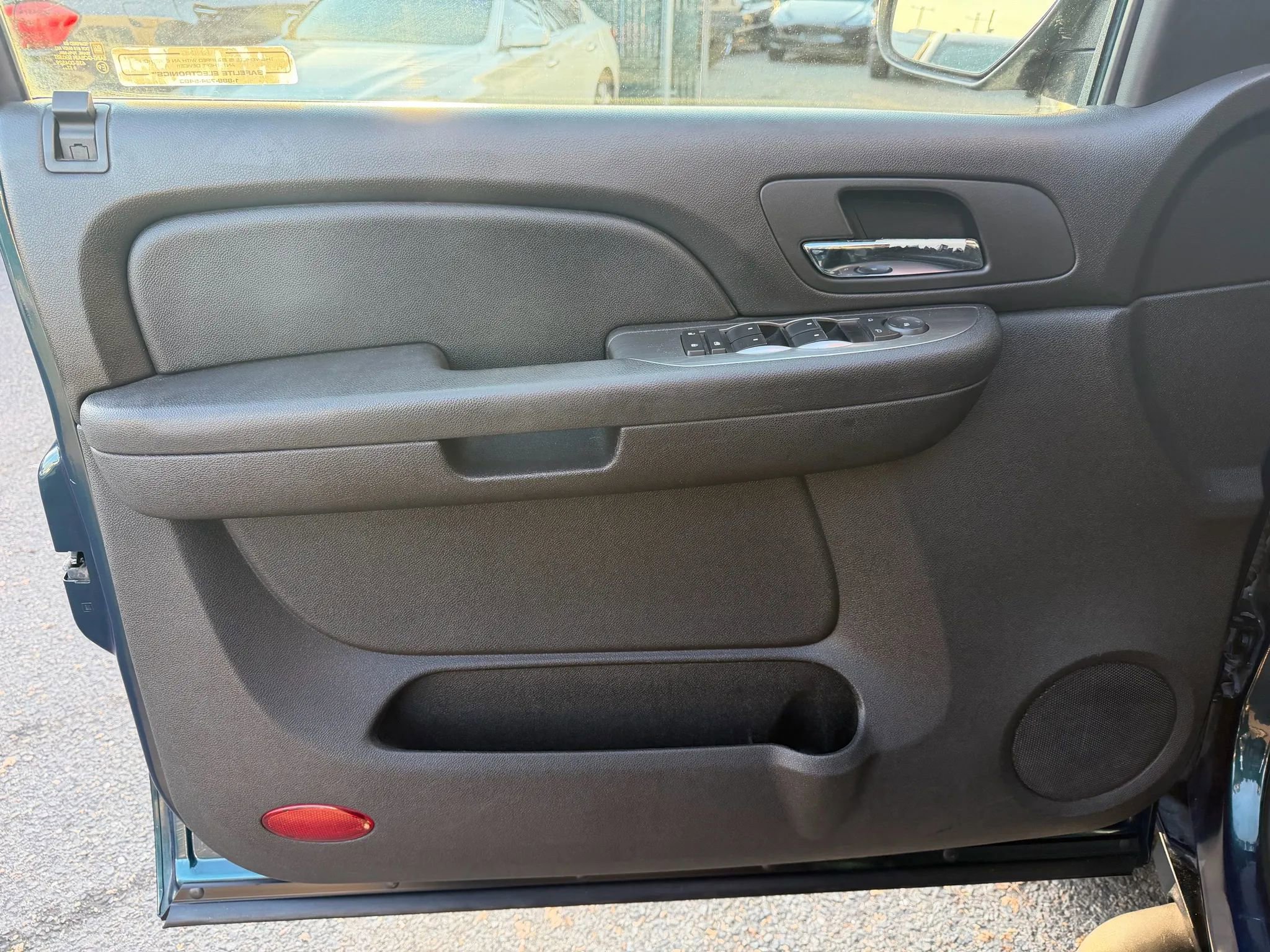 Used 2007 Chevrolet Avalanche LT w/ LT Preferred Equipment Group image 8