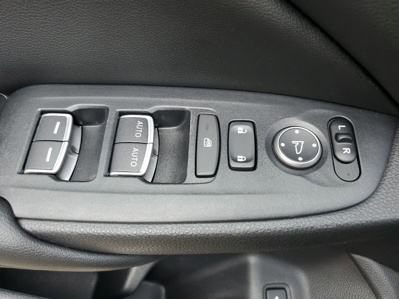 Used 2019 Honda Accord LX image 20