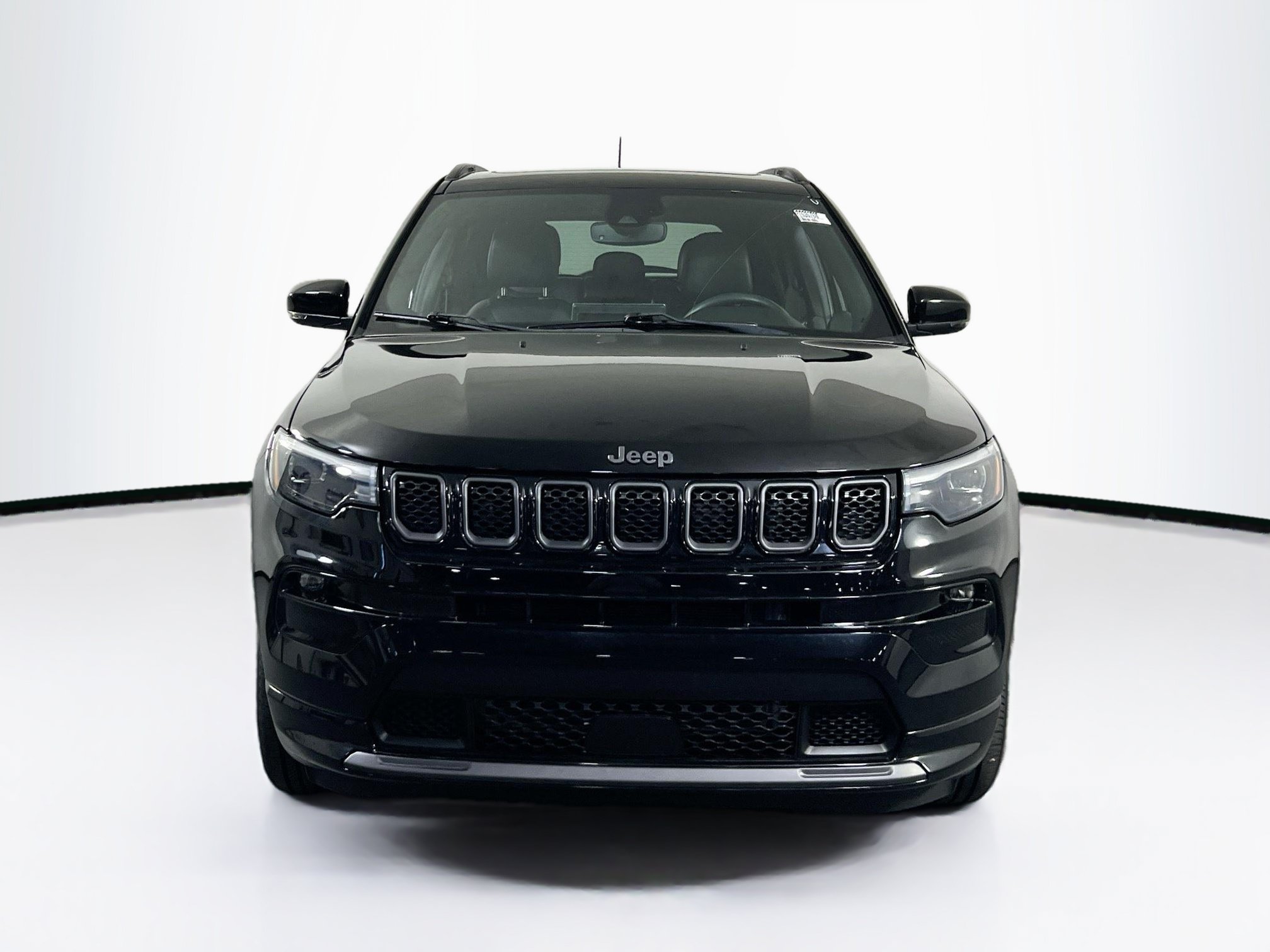 Used 2023 Jeep Compass High Altitude AWD/4WD image 2