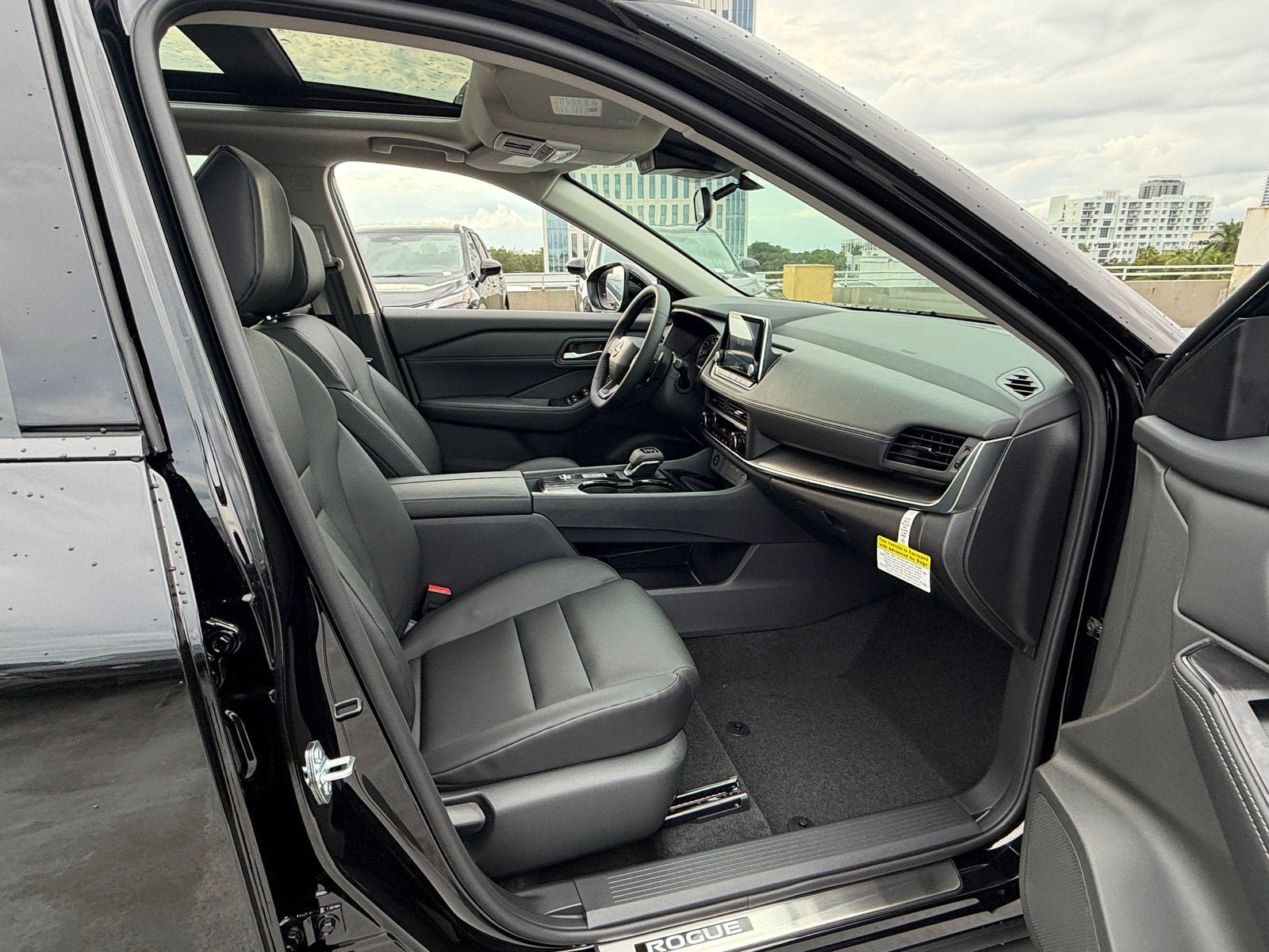 New 2027 Nissan Rogue SV FWD image 14