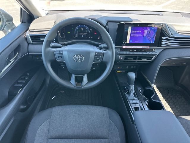 Used 2026 Toyota Camry LE FWD image 10