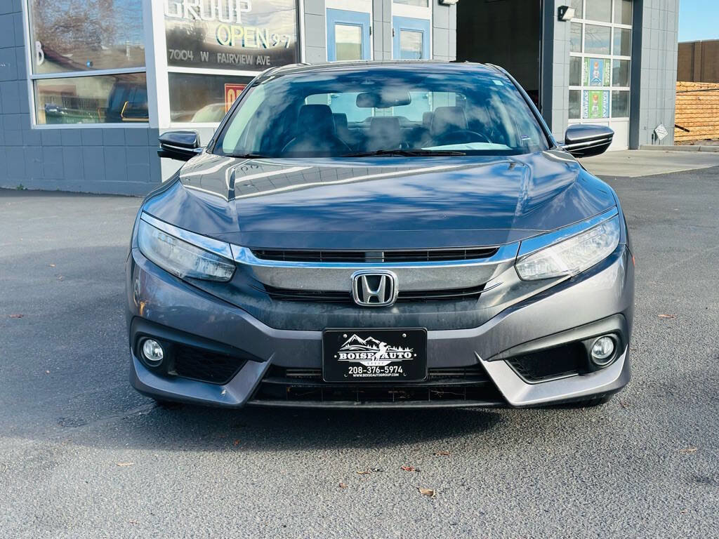 Used 2016 Honda Civic Touring image 2