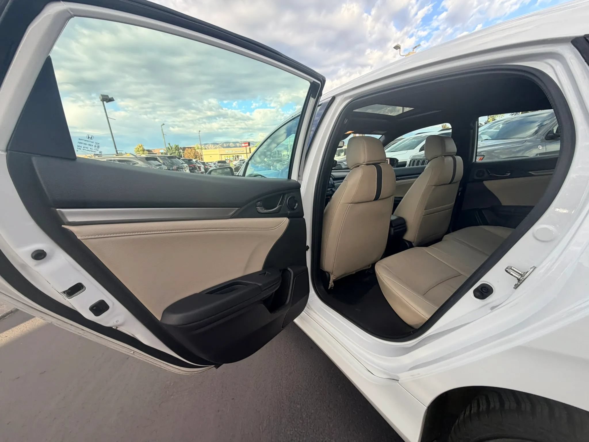 Used 2020 Honda Civic EX-L image 20