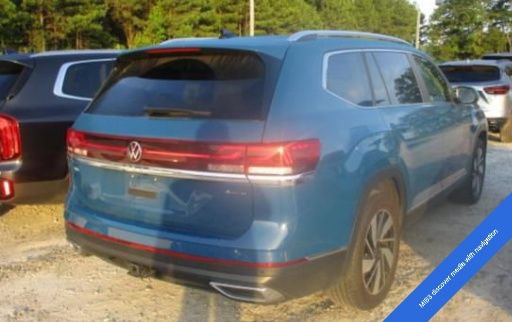 Used 2025 Volkswagen Atlas SEL AWD/4WD image 10