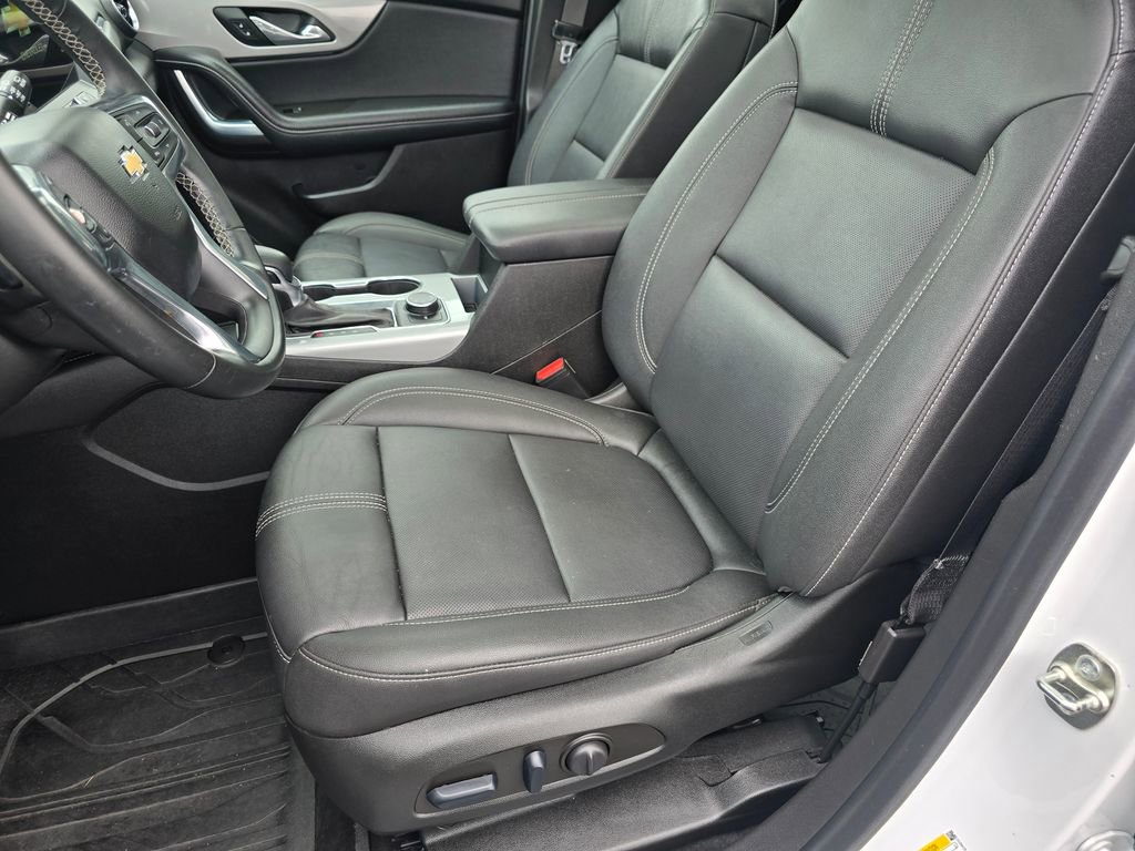 Used 2023 Chevrolet Blazer LT w/ Midnight/Sport Edition AWD/4WD image 17