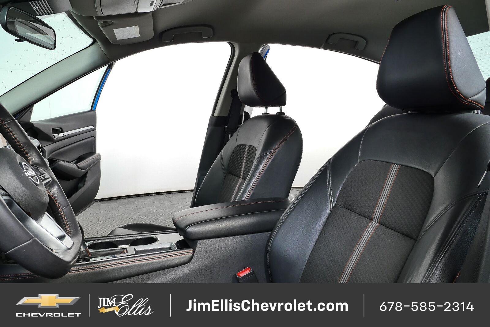 Used 2024 Nissan Altima 2.5 SR FWD image 5