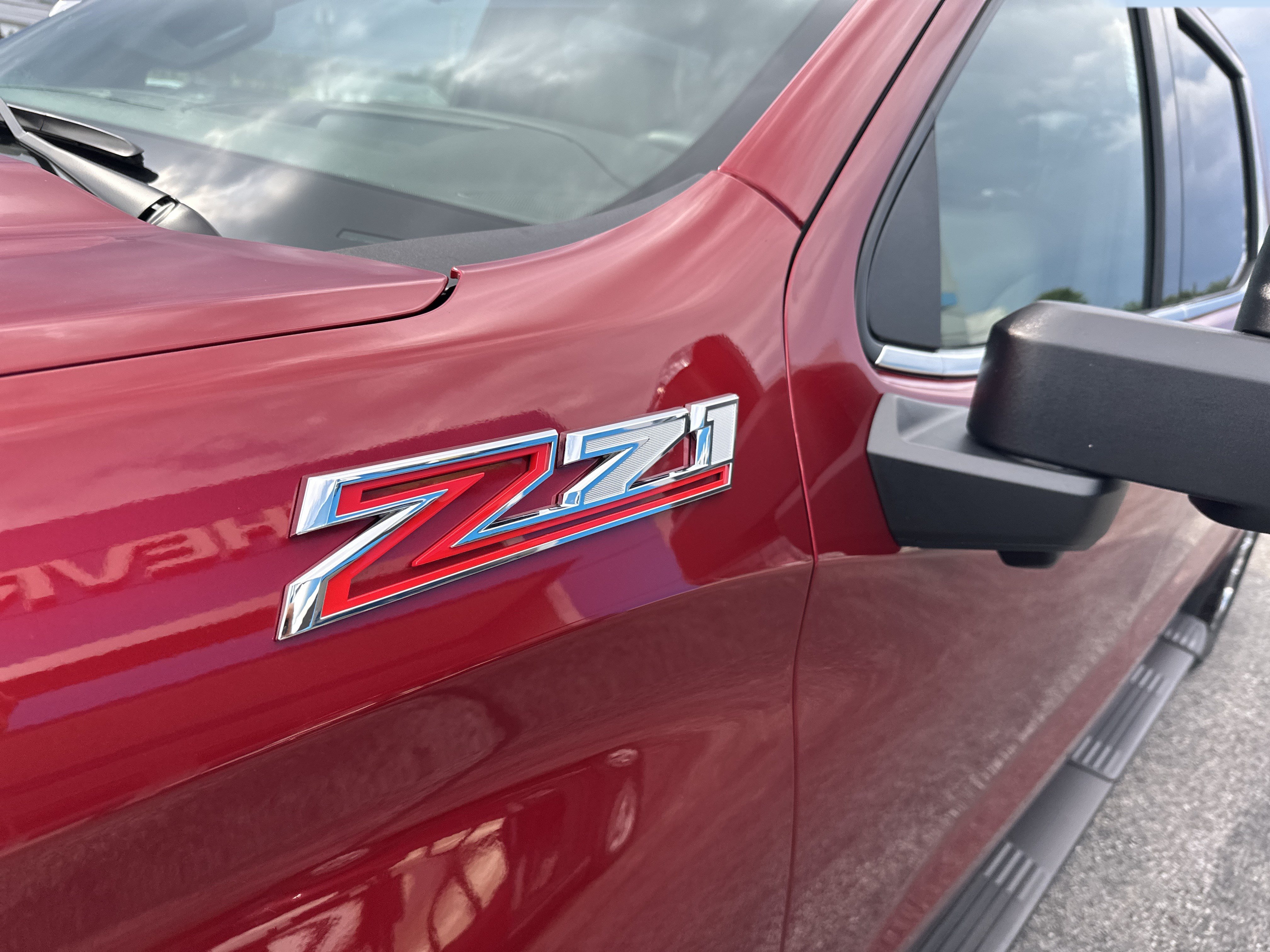 Certified 2021 Chevrolet Silverado 1500 LTZ w/ LTZ Premium Package AWD/4WD image 5