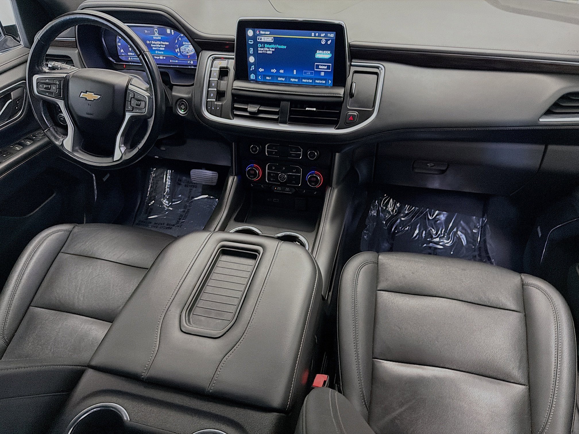 Used 2022 Chevrolet Suburban LT AWD/4WD image 12