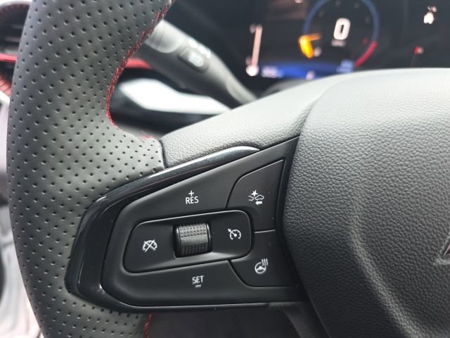 New 2026 Chevrolet Trax RS w/ Sunroof Package image 16