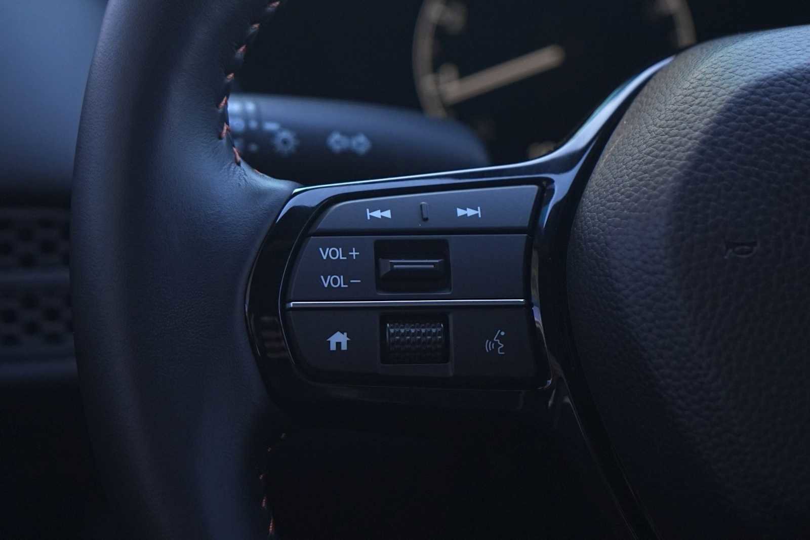 Certified 2026 Honda HR-V Sport image 17