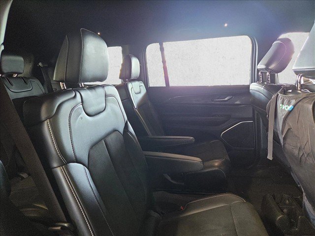 Used 2021 Jeep Grand Cherokee L Laredo AWD/4WD image 19