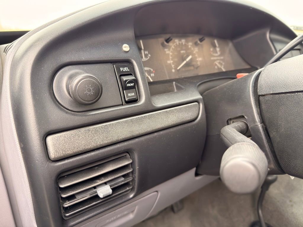 Used 1994 Ford F250 XL image 17