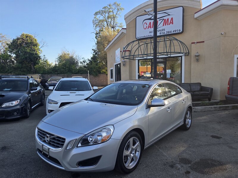 Used 2012 Volvo S60 T5 image 1