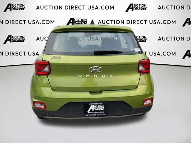 Used 2020 Hyundai Venue SE image 5