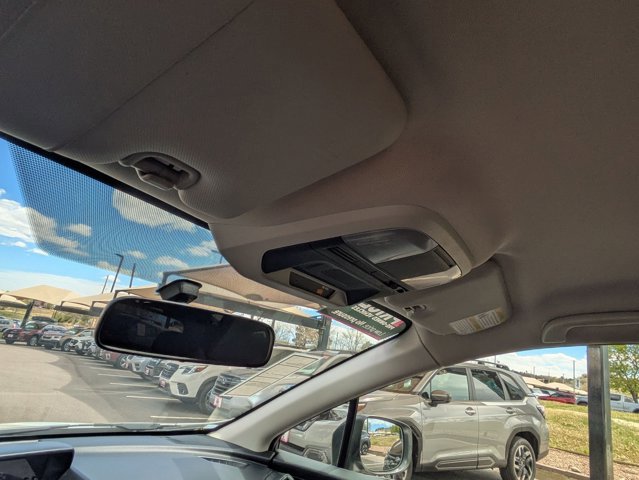 Used 2018 Subaru Crosstrek 2.0i AWD/4WD image 21