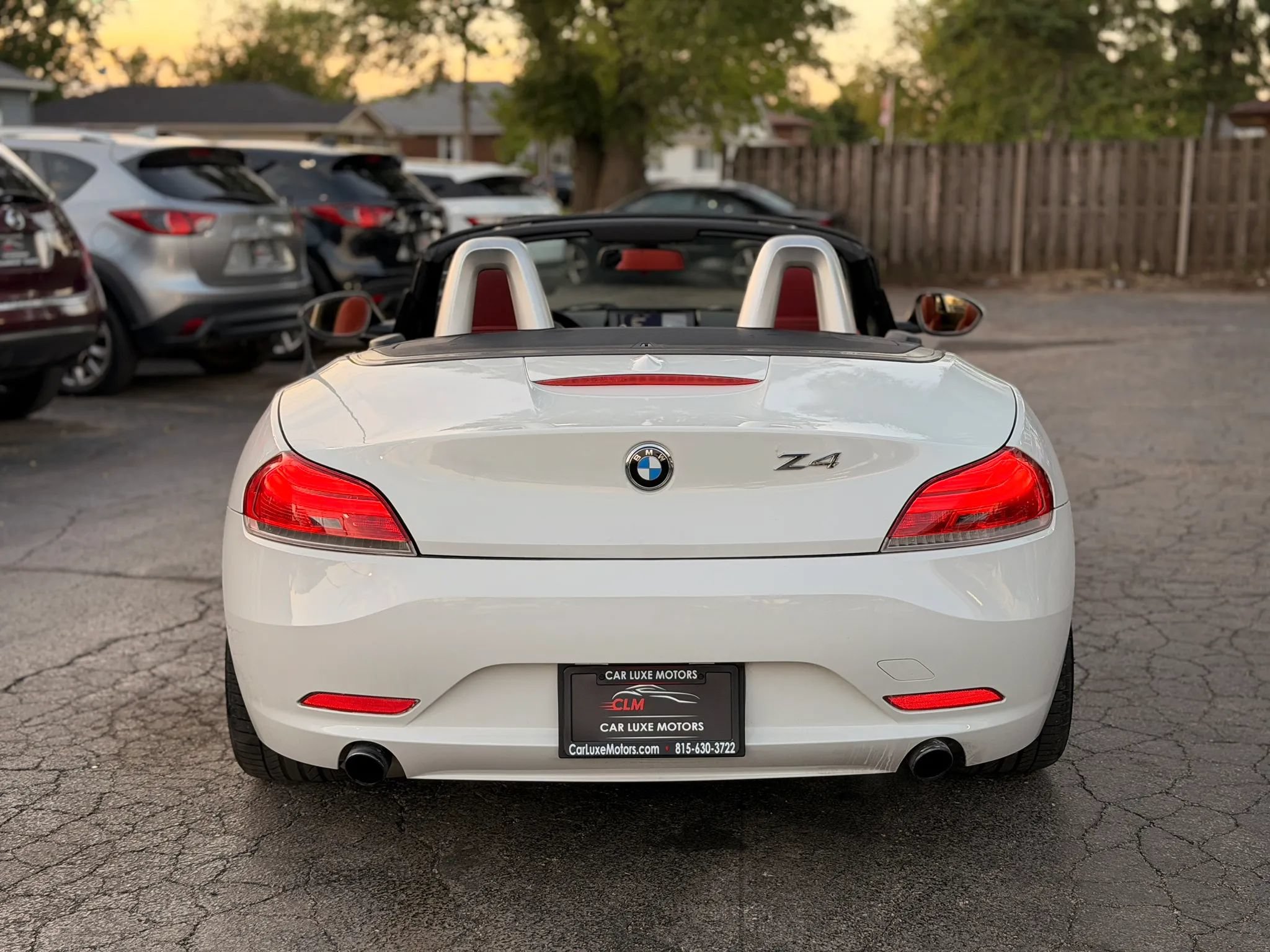 Used 2010 BMW Z4 sDrive35i RWD image 7