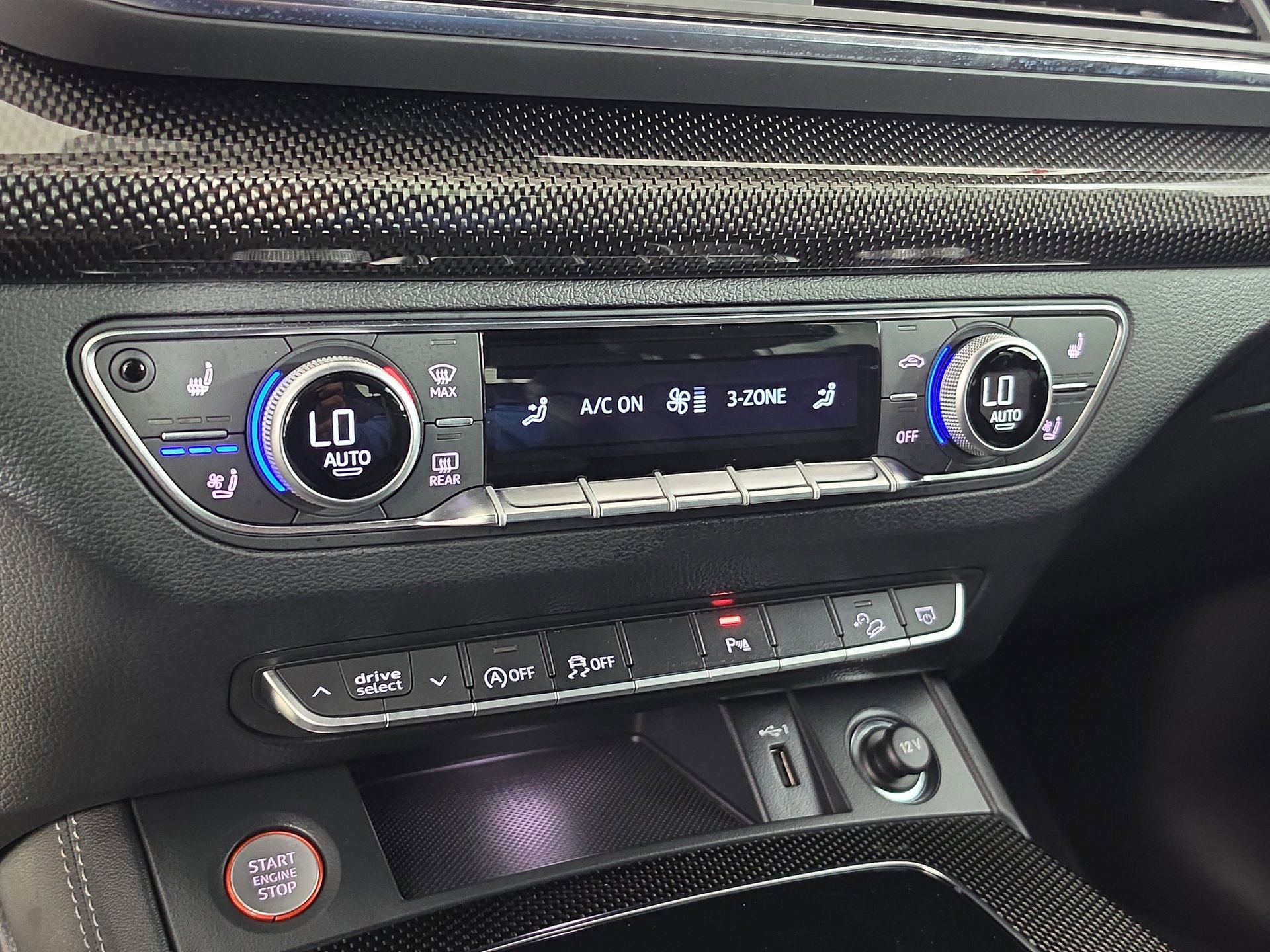 Certified 2023 Audi SQ5 Premium Plus w/ Premium Plus Package AWD/4WD image 30