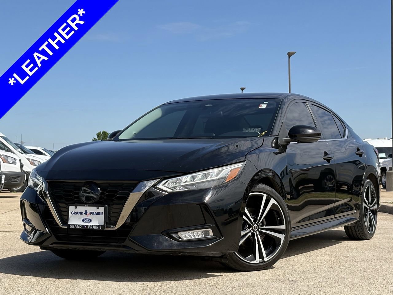 Used 2022 Nissan Sentra SR image 2