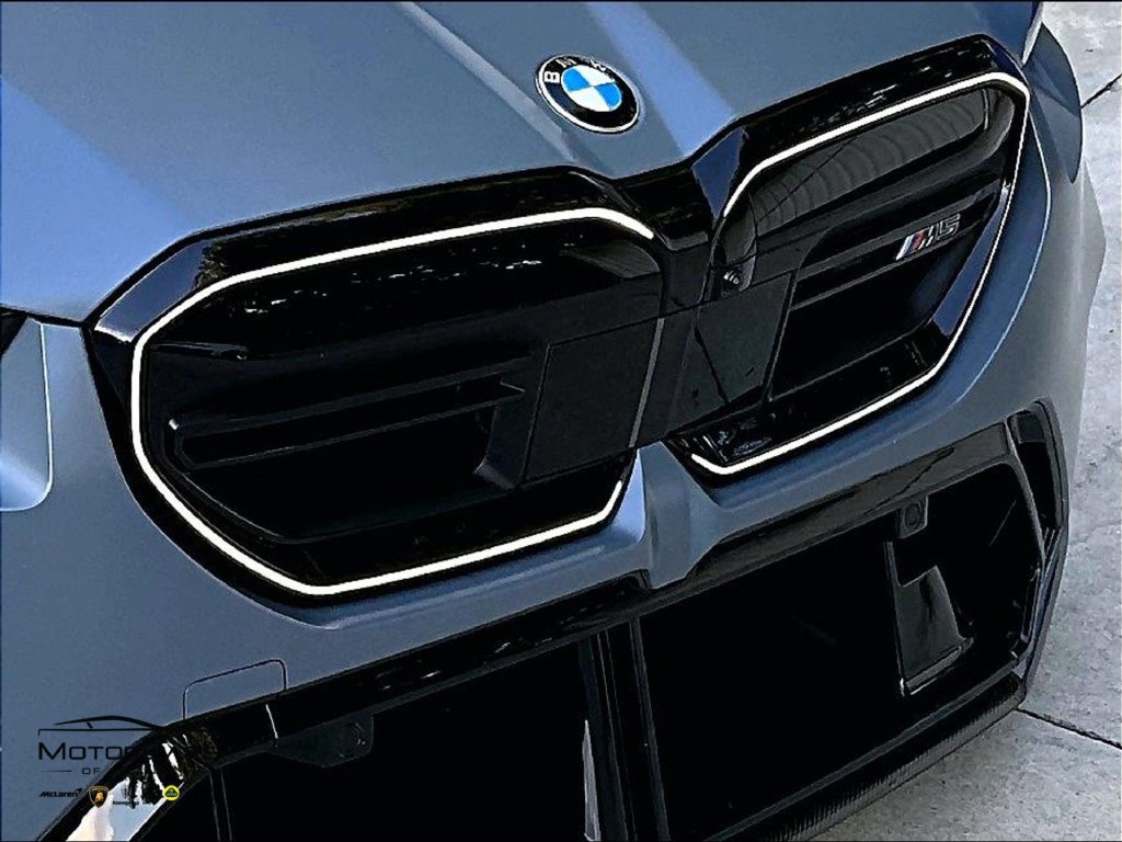 Used 2026 BMW M5 w/ Executive Package AWD/4WD image 25