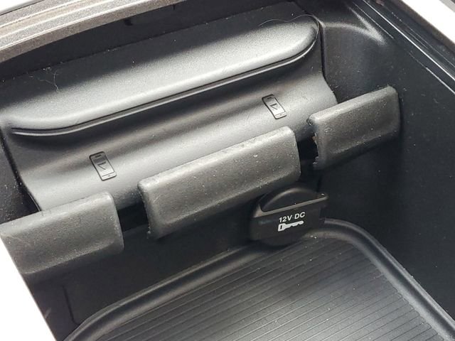 Used 2016 RAM 1500 Limited image 36