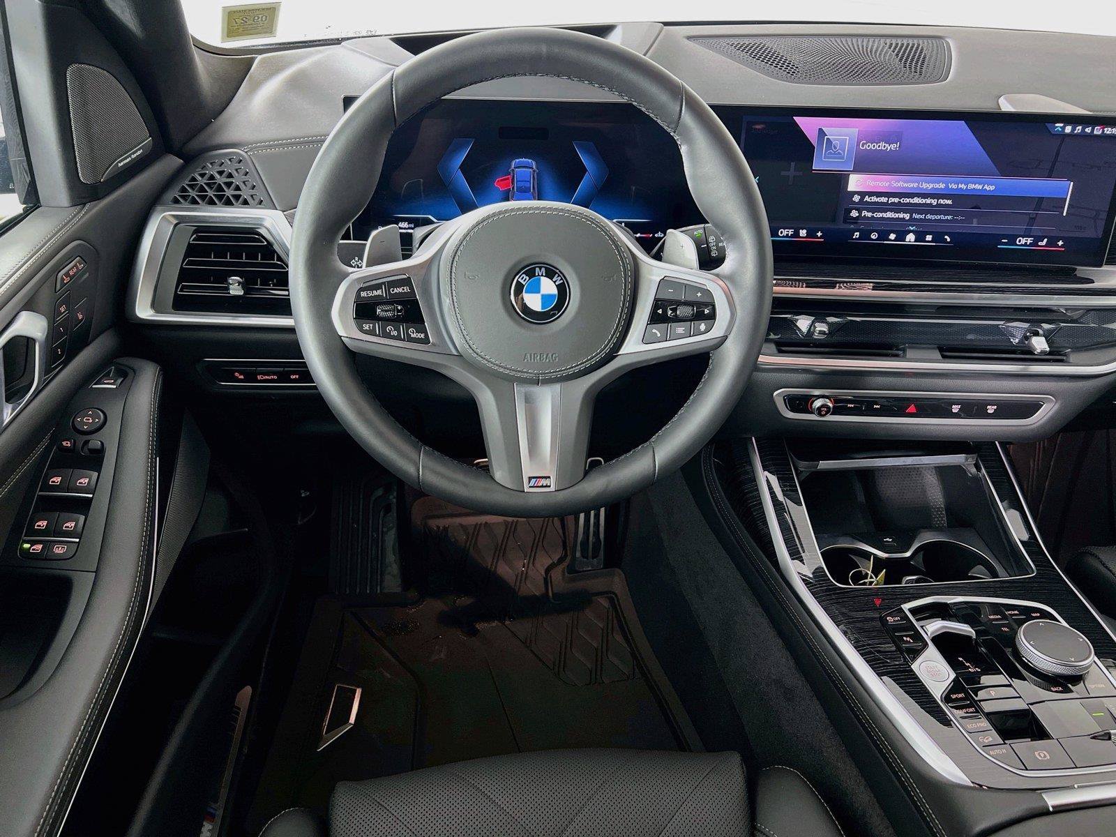 Used 2027 BMW X7 xDrive40i w/ M Sport Package AWD/4WD image 22