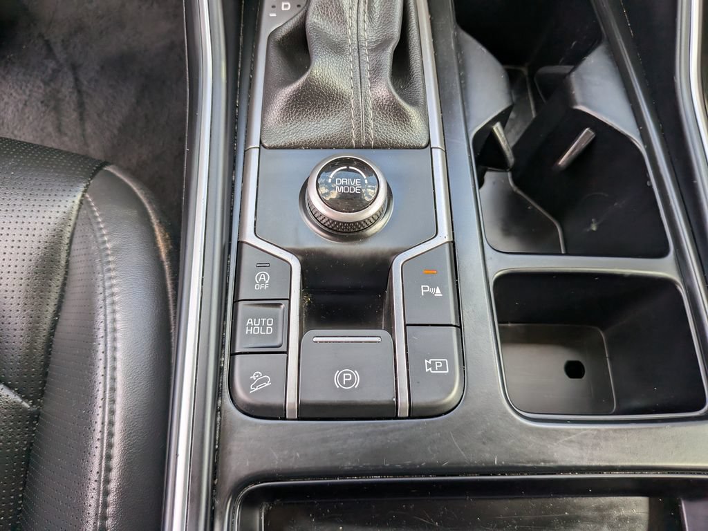 Certified 2025 Kia Sorento EX w/ Panoramic Sunroof Package FWD image 29