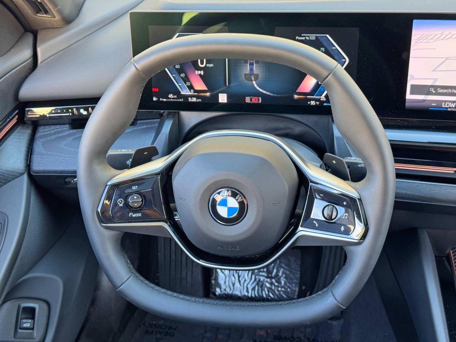 Used 2024 BMW 530i w/ Convenience Package RWD image 22