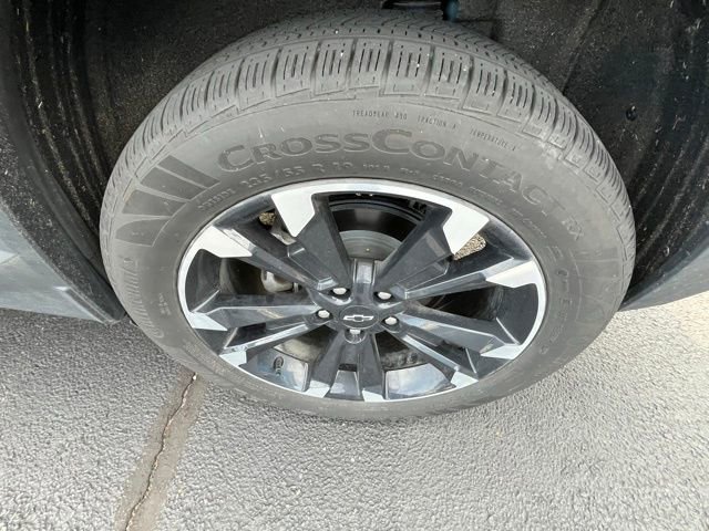 Used 2025 Chevrolet Equinox RS w/ Safety and Technology Package image 5