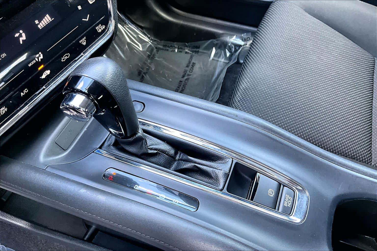 Used 2018 Honda HR-V EX image 17